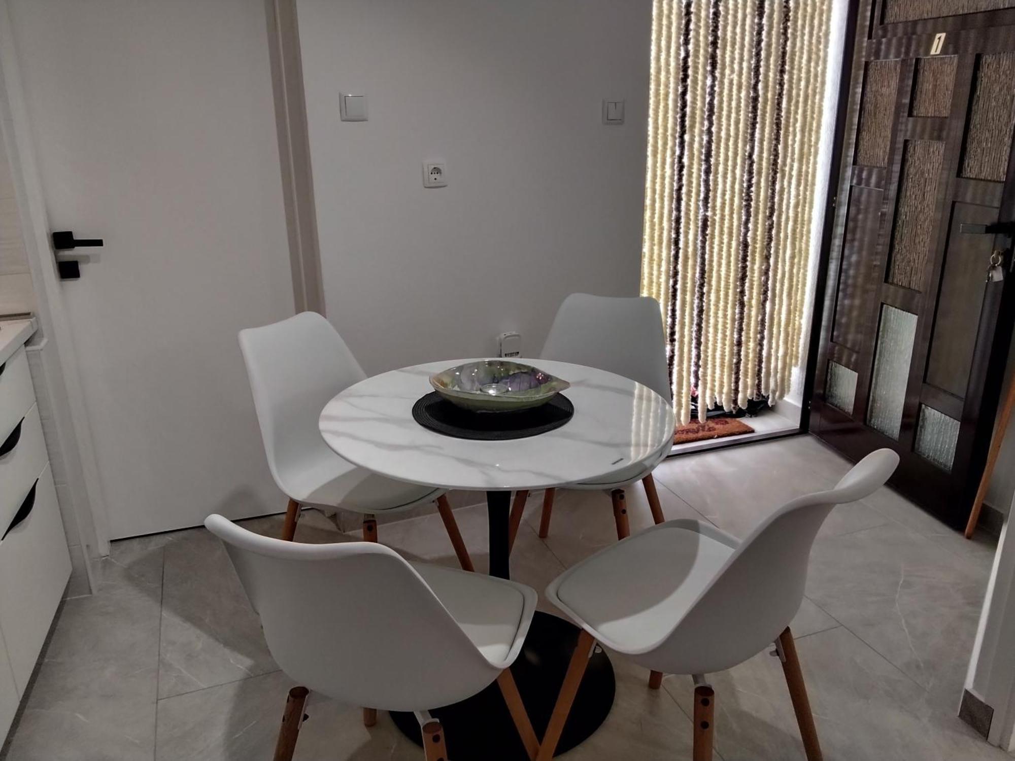 Old Town Baska Apartment ภายนอก รูปภาพ